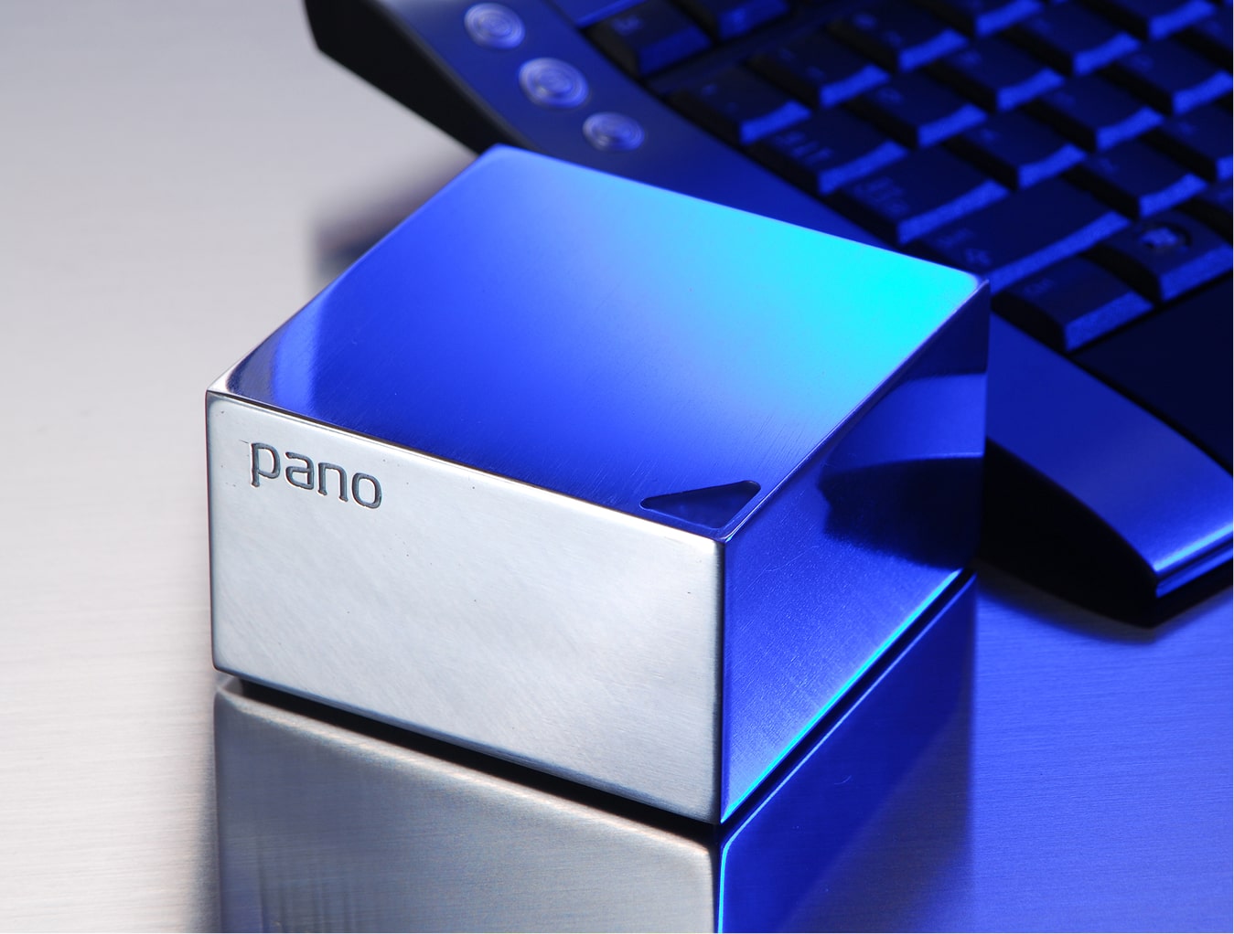 Pano Logic Zero Client Computer | Whipsaw